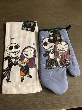 Oven Mitt  & Kitchen Towel Set